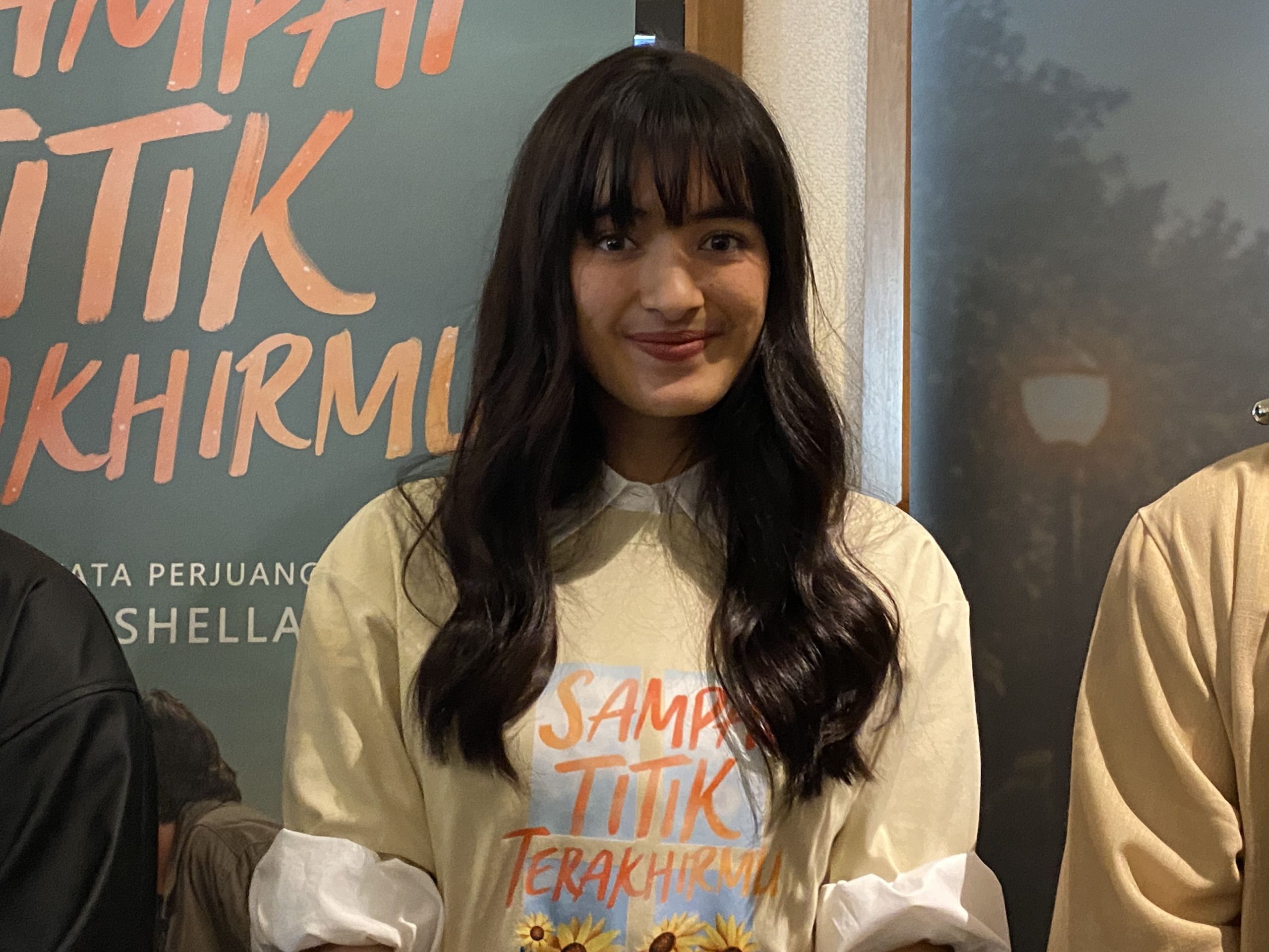 Mawar De Jongh Botak Demi Peran di Film Sampai Titik Terakhirmu, Proses Makeup 3 Jam