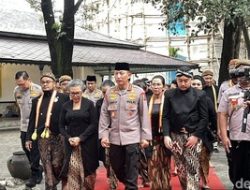 Kapolri Listyo Sigit Pastikan Pengamanan Pemakaman PB XIII di Keraton Solo