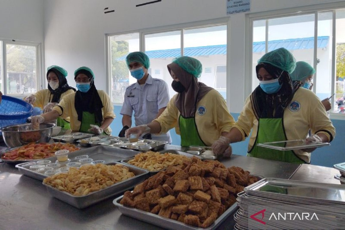 SPPG Polresta Pati Minta Maaf, Makanan Bergizi SMP Negeri 1 Pati Terlambat Didistribusikan