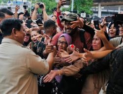 Presiden Prabowo Resmikan Revitalisasi Stasiun Tanah Abang, Beri Janji ke Warga soal MBG