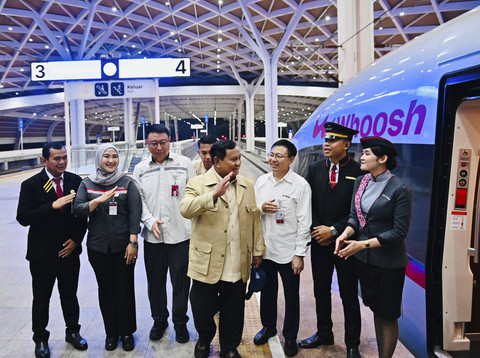 Prabowo Tegaskan Tanggung Jawab atas Utang KCJB Whoosh dan Rencana Ekspansi ke Banyuwangi