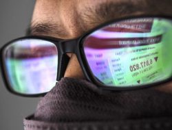 Analisis IHSG Hari Ini (5/11): Proyeksi Menguat ke 8.350 & Rekomendasi Saham MEDC hingga ACES