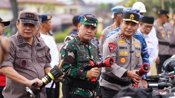 Polda Riau Siagakan 31.000 Personel Antisipasi Banjir & Longsor 2025-2026