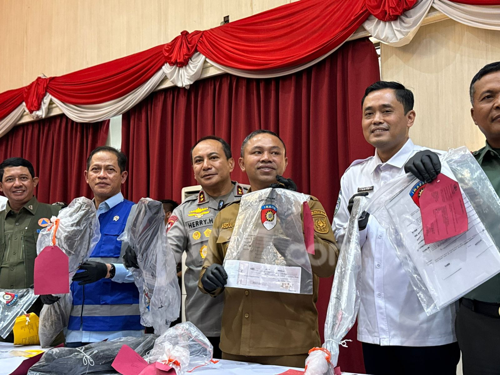 OTT KPK Abdul Wahid: Pengejaran Dramatis hingga Kafe, Ini Fakta Lengkapnya