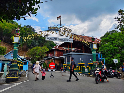 Pemakaman PB XIII di Imogiri Hari Ini, 230 Personel Diterjunkan untuk Pengamanan