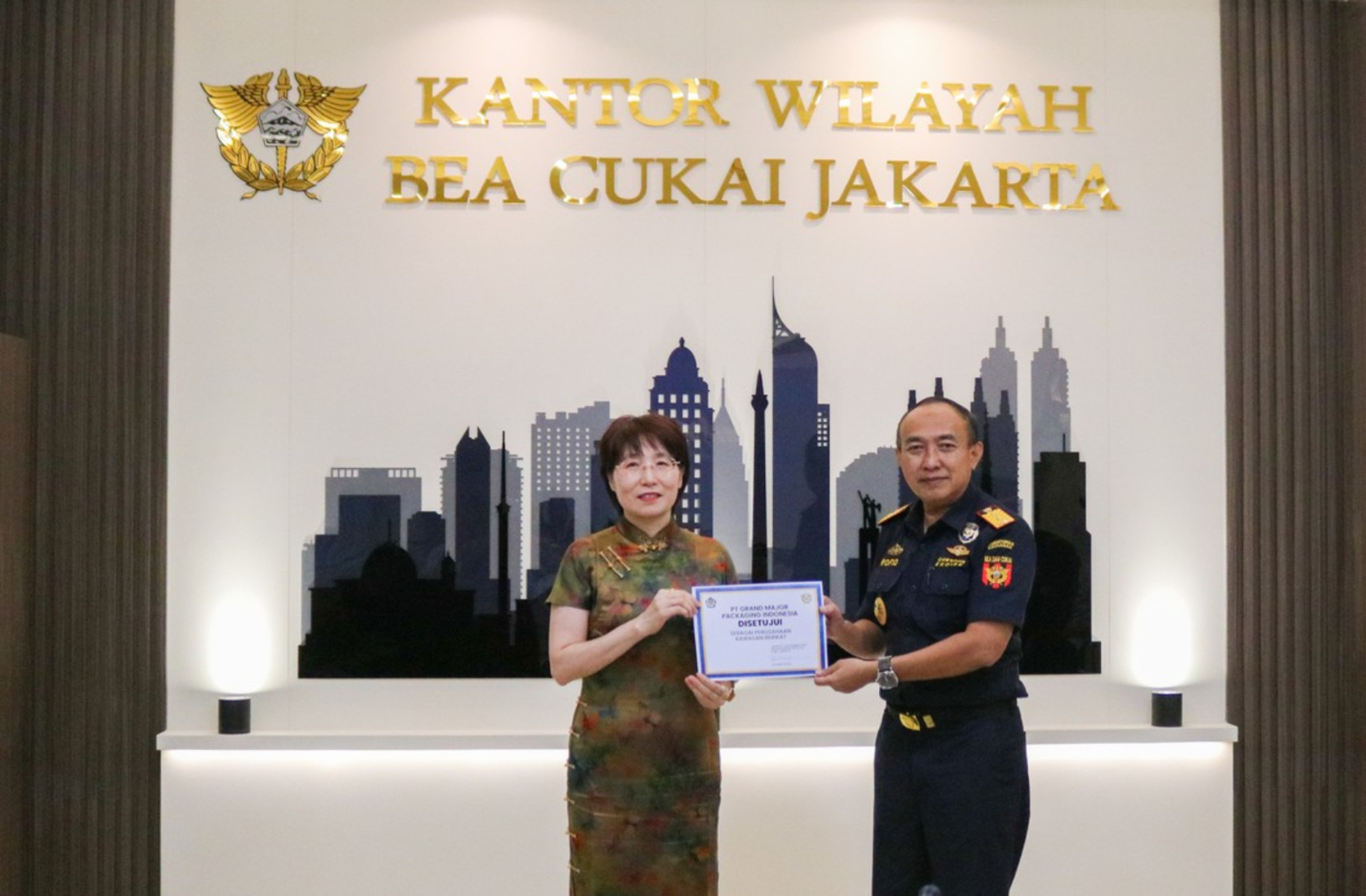 Bea Cukai Jakarta Resmikan Izin Kawasan Berikat untuk PT Grand Major Packaging Indonesia