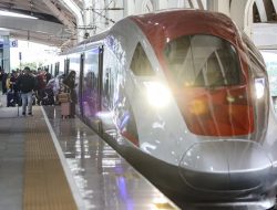 Prabowo Tegas Tanggung Jawab Utang Whoosh: PSI Apresiasi Sikap Negarawan