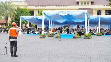 Kapolri Ingatkan 43,8% Wilayah Indonesia Masuk Musim Hujan, Waspada Puncaknya & Dampak La Nina