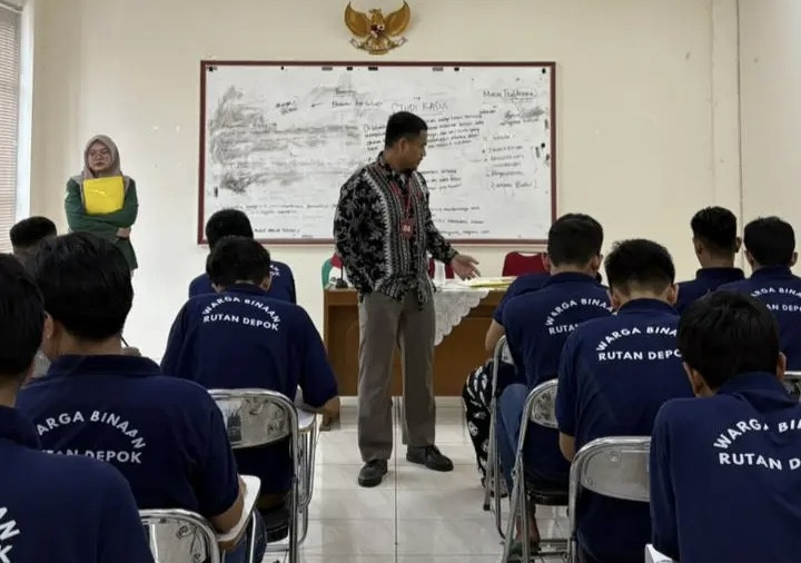 Warga Binaan Rutan Depok Ikuti UTS, Bukti Komitmen Pendidikan di Lembaga Pemasyarakatan