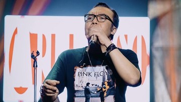 Ari Lasso Bangga! Putri Kedua Lulus Terbaik dari SAE Indonesia dengan IPK Tertinggi