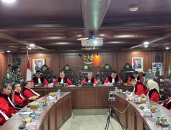 Putusan MKD: Sanksi Berbeda untuk 5 Anggota DPR Terkait Demo Ricuh 2025