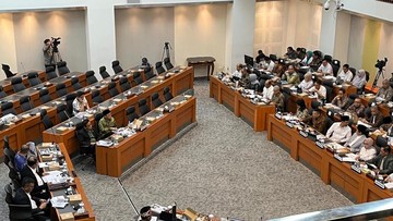 DPR Ancam Tunda Dana BNPB Gara-gara Kepala BNPB Bolos Rapat Bahas Cuaca Ekstrem