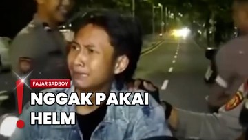 Fajar Sadboy Kena Tilang Polisi, Ekspresi Sedihnya Viral Bikin Ngakak