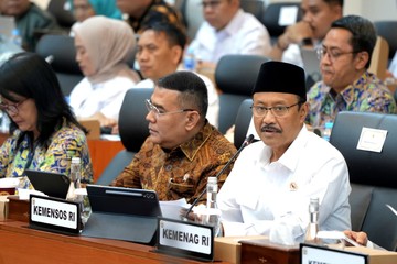 DPR Apresiasi Kinerja Kemensos: Anggaran & Capaian Nyata Penanganan Bencana 2024