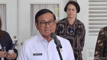 Kenaikan Tarif Transjakarta 2025: Gubernur Pastikan Masih Dikaji, Belum Final