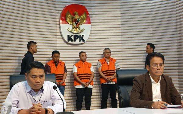 Gubernur Riau Abdul Wahid Pakai Uang Hasil Pemerasan Rp7 Miliar untuk Pelesiran ke Luar Negeri, KPK Beberkan Fakta