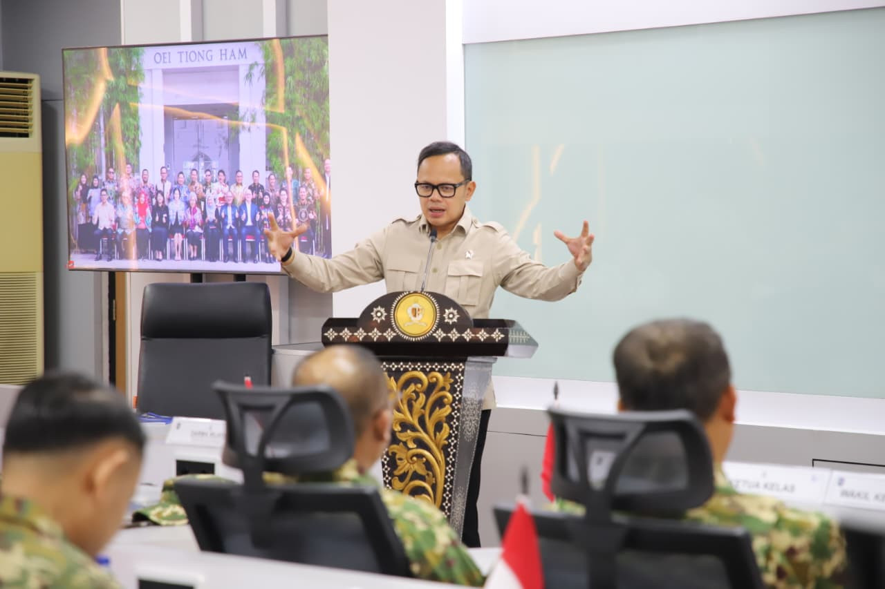 Wamendagri Bima Arya Perintahkan Kepala Daerah Kawal Program Prabowo: MBG, Kopdeskel, Sekolah Rakyat