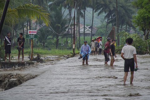Banjir Lahar Dingin Semeru Terkini: Jalan Putus dan 3 Dusun Terisolasi