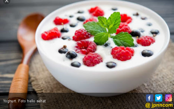 7 Manfaat Yoghurt Yunani untuk Kesehatan: Dari Protein Tinggi hingga Efek Samping