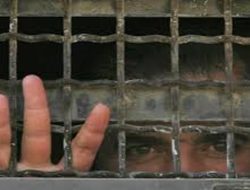 Bukti Kuat Penyiksaan Sistematis Israel terhadap Tahanan Palestina Diserahkan ke PBB