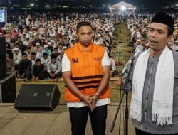 Ustaz Abdul Somad Bela Gubernur Riau Ditangkap KPK: Dampak & Risiko Dukungan Politik Ustaz