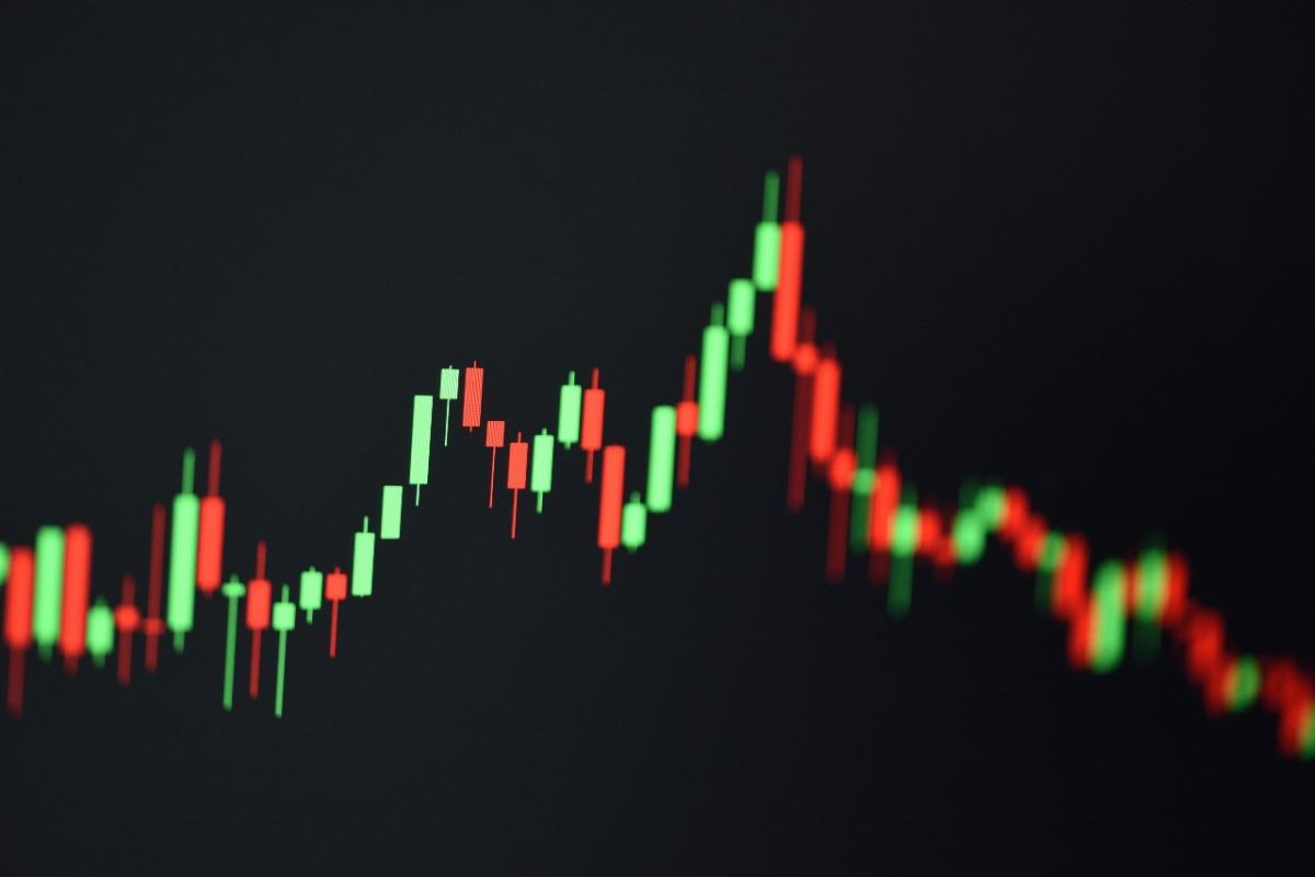 Saham TINS Anjlok: Penyebab dan Dampak Batal Masuk MSCI Small Cap November 2025