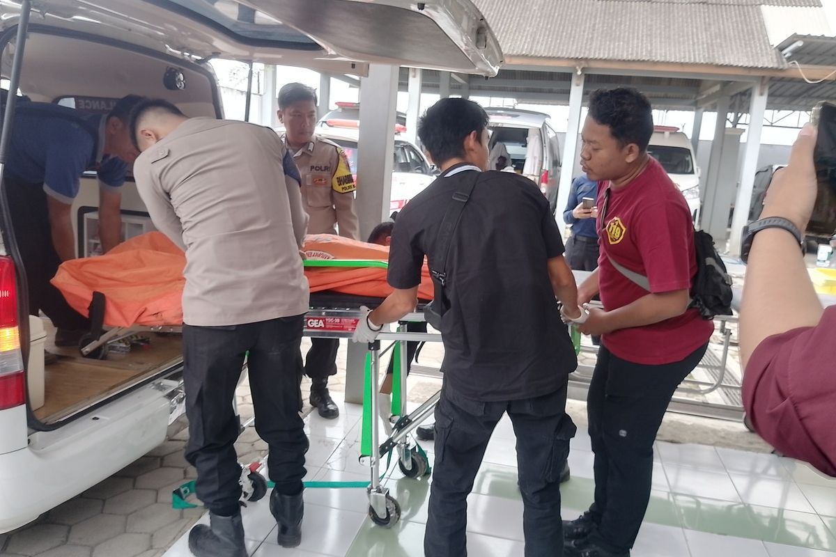 6 Mahasiswa UIN Walisongo Tewas Terseret Arus Sungai Saat KKN di Kendal