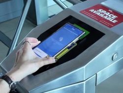 Cara Pakai QRIS Tap untuk Transportasi Umum Jabodetabek: Panduan Lengkap 2024