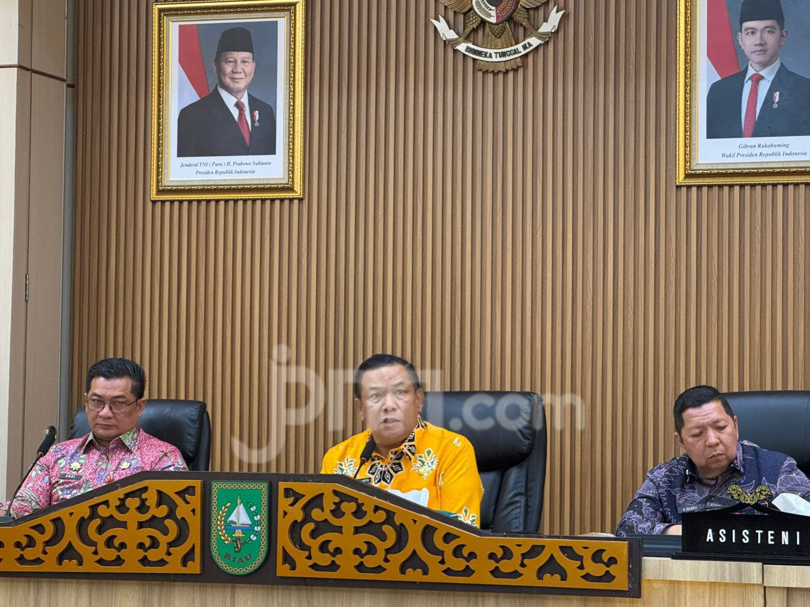 SF Haryanto Bantah Tahu Rencana KPK Tangkap Abdul Wahid: Kronologi & Fakta Korupsi PUPR Riau