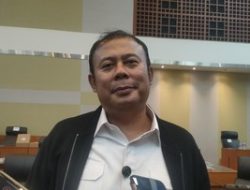 Adies Kadir & Uya Kuya Diaktifkan Kembali, Tiga Anggota DPR Lainnya Dikenai Sanksi