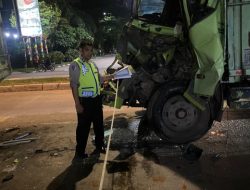 Kecelakaan Maut Palembang: Truk Mogok Melaju Tak Terkendali Tewaskan Remaja 19 Tahun