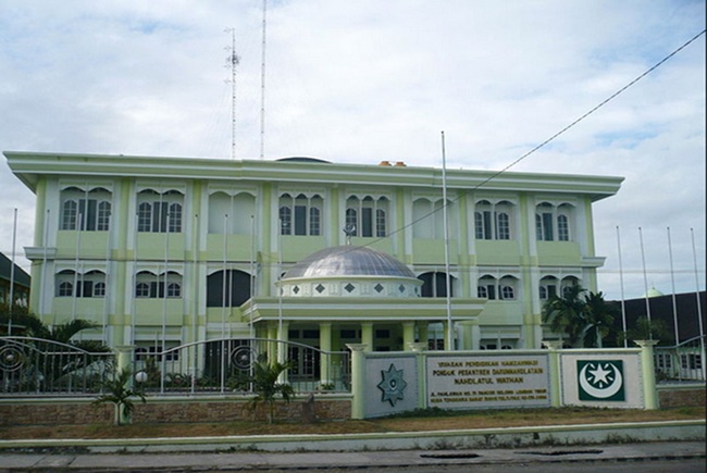 Pondok Pesantren di Lombok: Solusi Bijak Hadapi Lonjakan Jumlah Lembaga
