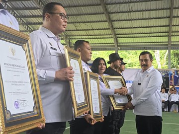 Menteri Imipas Beri Penghargaan 186 Pegawai, Gagalkan Penyelundupan Narkoba di Lapas