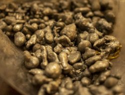 Harga Nikel Global 2025 Turun, Industri Nikel Indonesia Justru Tumbuh Berkat Hilirisasi