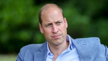 Pangeran William Ulangi Momen Ikonik Putri Diana di Rio, Berdiri di Lokasi Pemotretan 1991