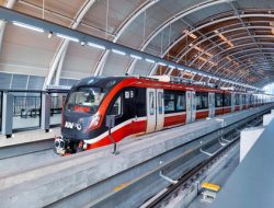 Transportasi Umum Gratis Jakarta untuk Gaji di Bawah Rp 6,2 Juta & Analisis Anjloknya Bitcoin