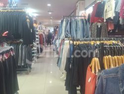 Menteri UMKM Beberkan Penyebab Produk Lokal Dibilang Mahal & Bahaya Impor Baju Bekas