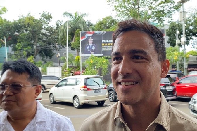 Hamish Daud Bantah Keras Selingkuh dengan Sabrina Alatas: Cuma Teman 10 Tahun!