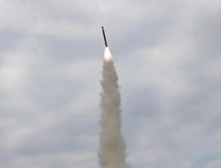 Korea Utara Luncurkan Rudal Balistik Menanggkap Rencana Kapal Selam Nuklir Korea Selatan