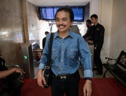 Roy Suryo Ditahan sebagai Tersangka Kasus Ijazah Jokowi, Ini Kata Senyum Saja