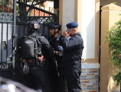 Ledakan di SMA Negeri 72 Kelapa Gading: Kronologi, Korban, dan Penyebab