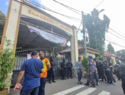 Ledakan Masjid SMAN 72 Jakarta: Senjata Bertulisan Alexandre Bissonnette & Brenton Tarrant Ditemukan