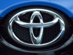 Recall Toyota 1 Juta Mobil: Cek Daftar Model & Solusi Kamera Mundur