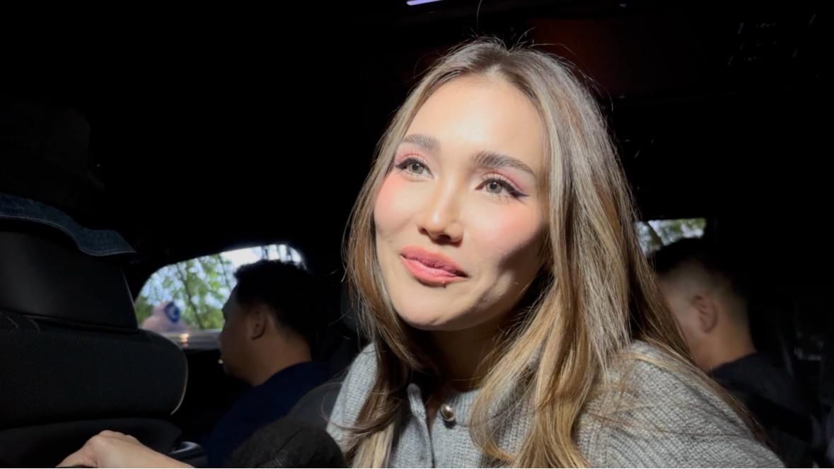 Jisoo BLACKPINK Beri Perhatian Kembali ke Bilqis, Anak Ayu Ting Ting di Konser GBK