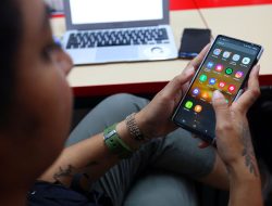 Waspada Penipuan Tiket Murah Akhir Tahun 2025: OJK Ingatkan Modus Baru & Cara Hindarinya