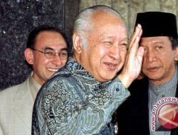 AJI dan ELSAM Tolak Soeharto Jadi Pahlawan Nasional, Ini 4 Alasannya