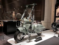 Honda Juno: Sejarah dan Fakta Skuter Klasik Legendaris dengan Desain Futuristik