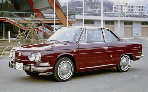 Sejarah Hino Contessa: Sedan Legendaris yang Mengukir Prestasi Global