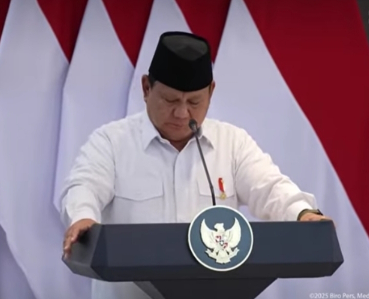 Jebakan Maut Politik Prabowo: Analisis Lengkap Ancaman Pelanggaran Konstitusi