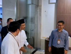 Mensos Gus Ipul Kunjungi Korban Ledakan SMAN 72 Jakarta di RS Yarsi